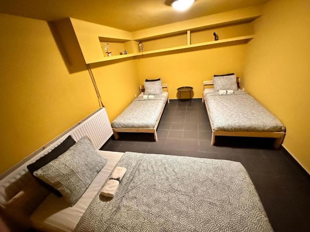 Апартаменты The M O D E R N C I T Y Spot Катовице Экстерьер фото